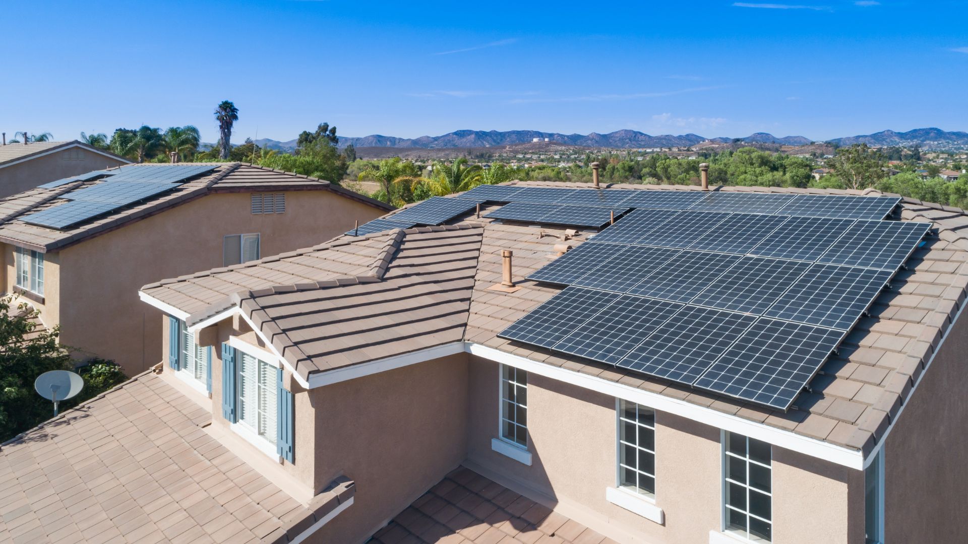 Can Solar Panels Be Installed on Any Type of Roof ?